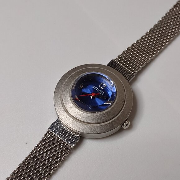 Blue And Silver Tone Episode Watch With Metal Band - Picture 1 of 12